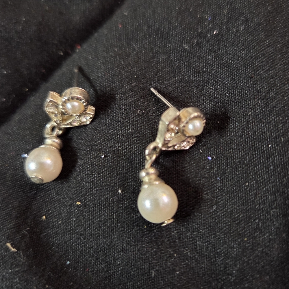 Small Dangle Silver Earrings